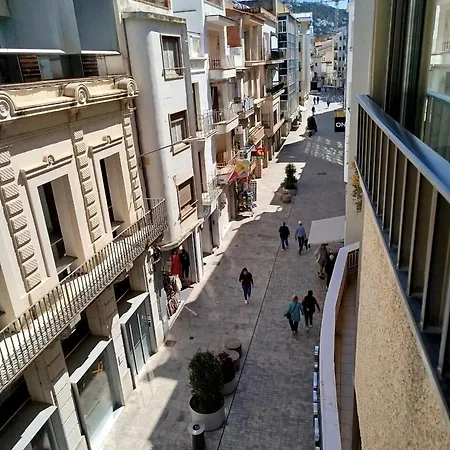 Bonito Apartamento En El Centro De Roses Exterior photo